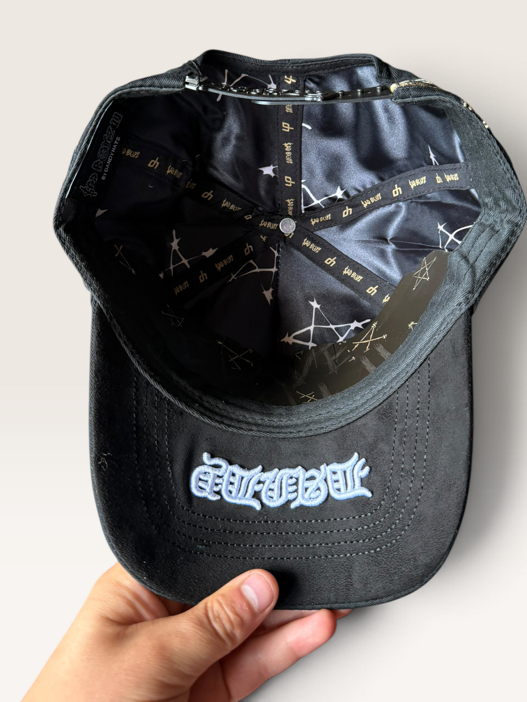 GORRA DANDY HATS X JUNIOR H - CLAVE ALI 2.0