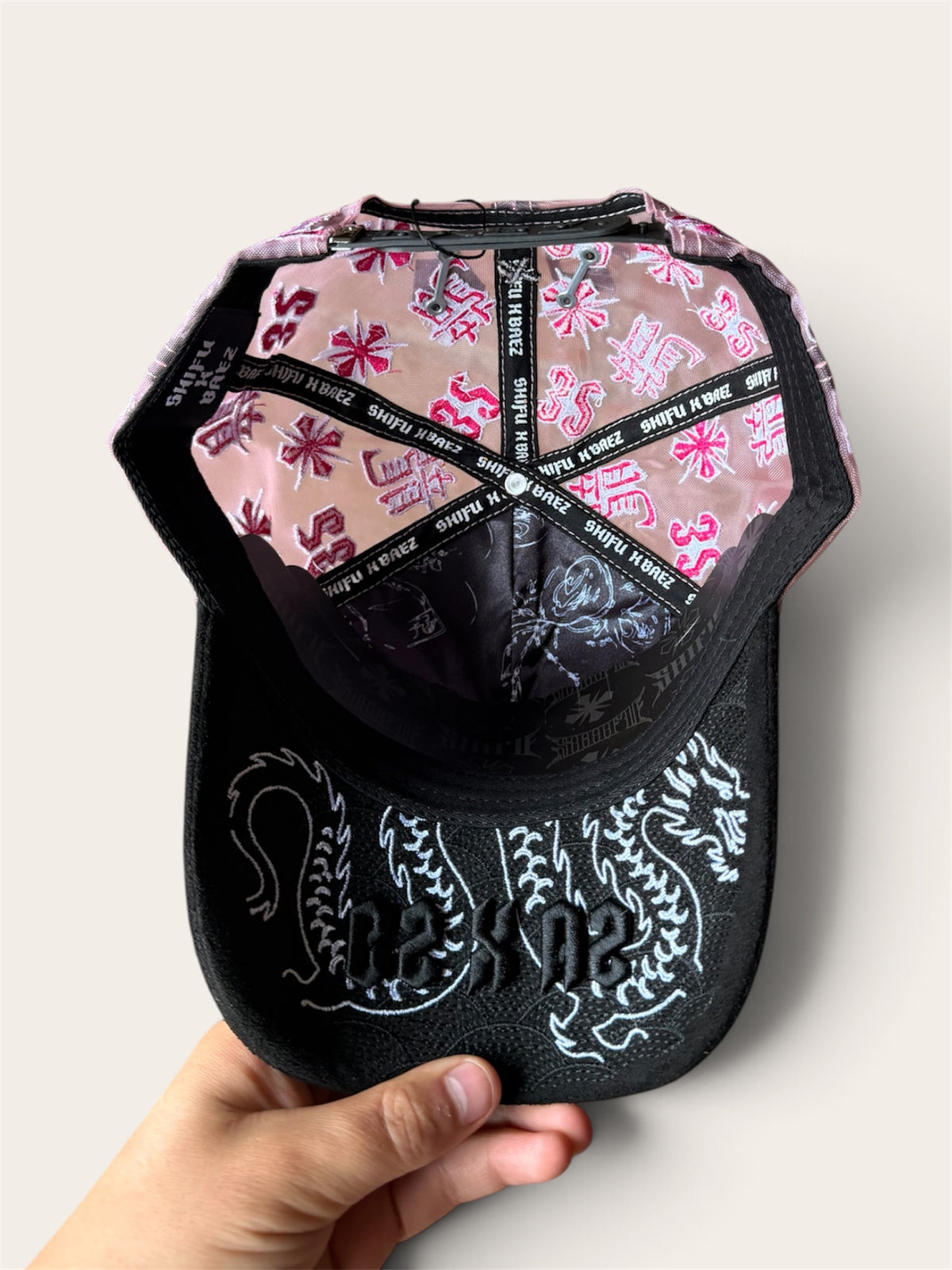 Baez x Shifu ABZ rosa