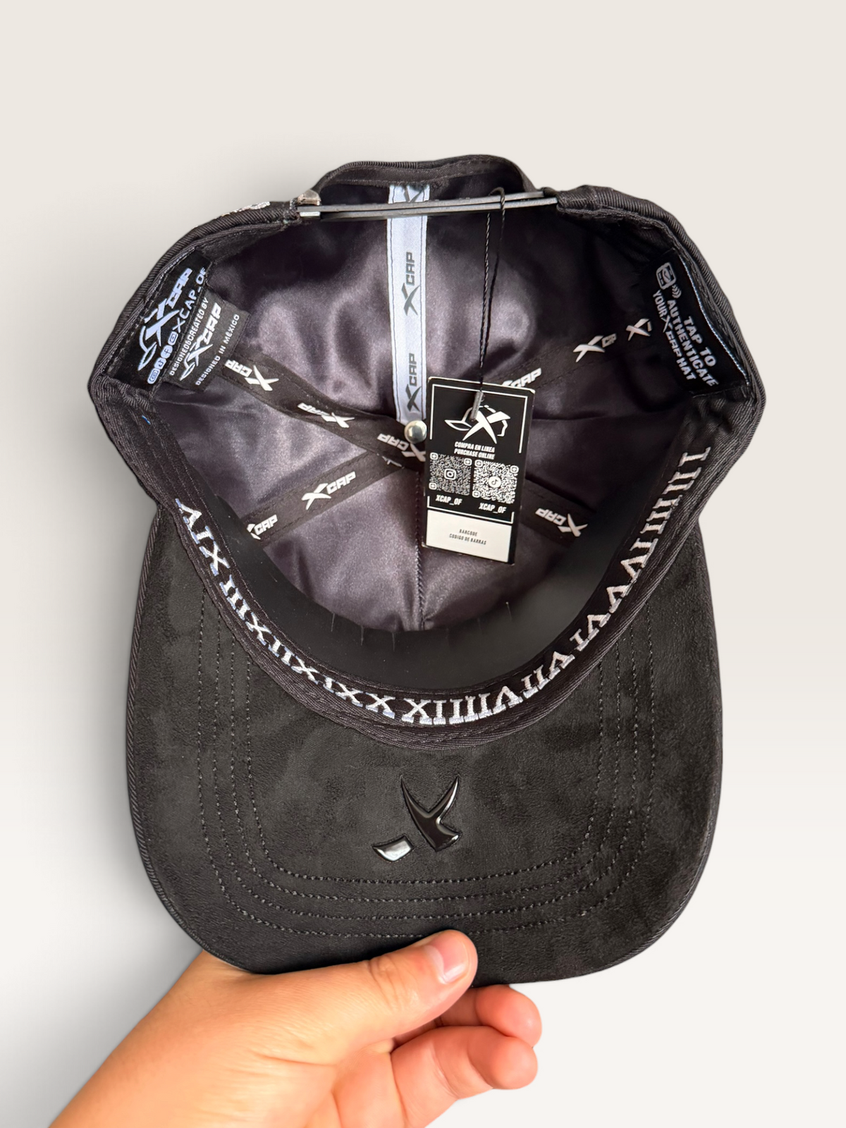 VIACRUCIS BLACK