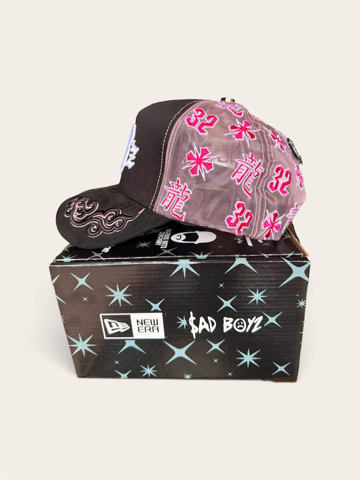 Baez x Shifu ABZ rosa